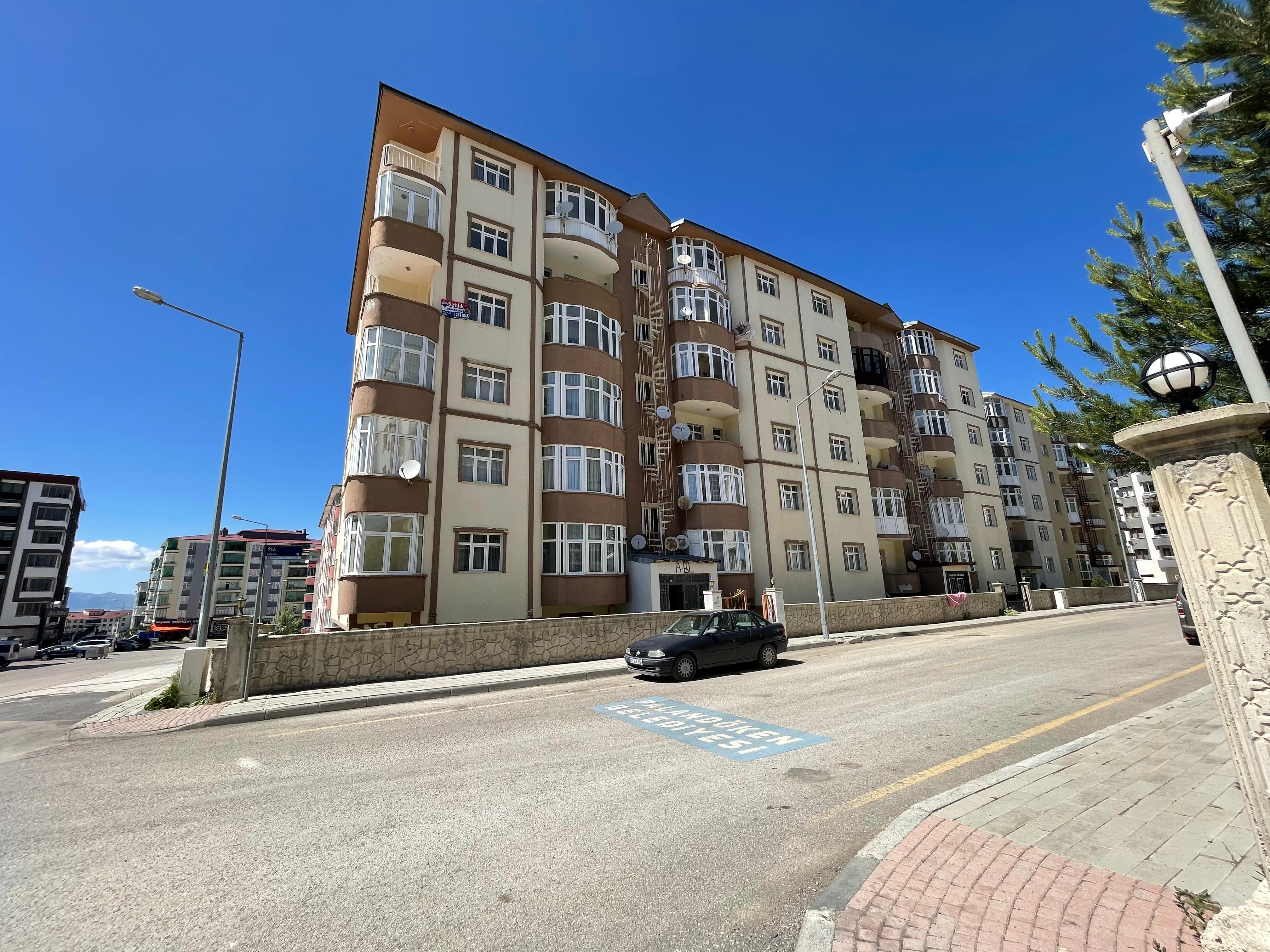 MABEL'DEN YILDIZKENT'TE SATILIK FIRSAT DAİRE